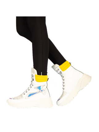 Γυναικεία Αθλητικά Παπούτσια, Γυναικεία αθλητικά παπούτσια  λευκά από οικολογικό δέρμα Reeva - Kalapod.gr